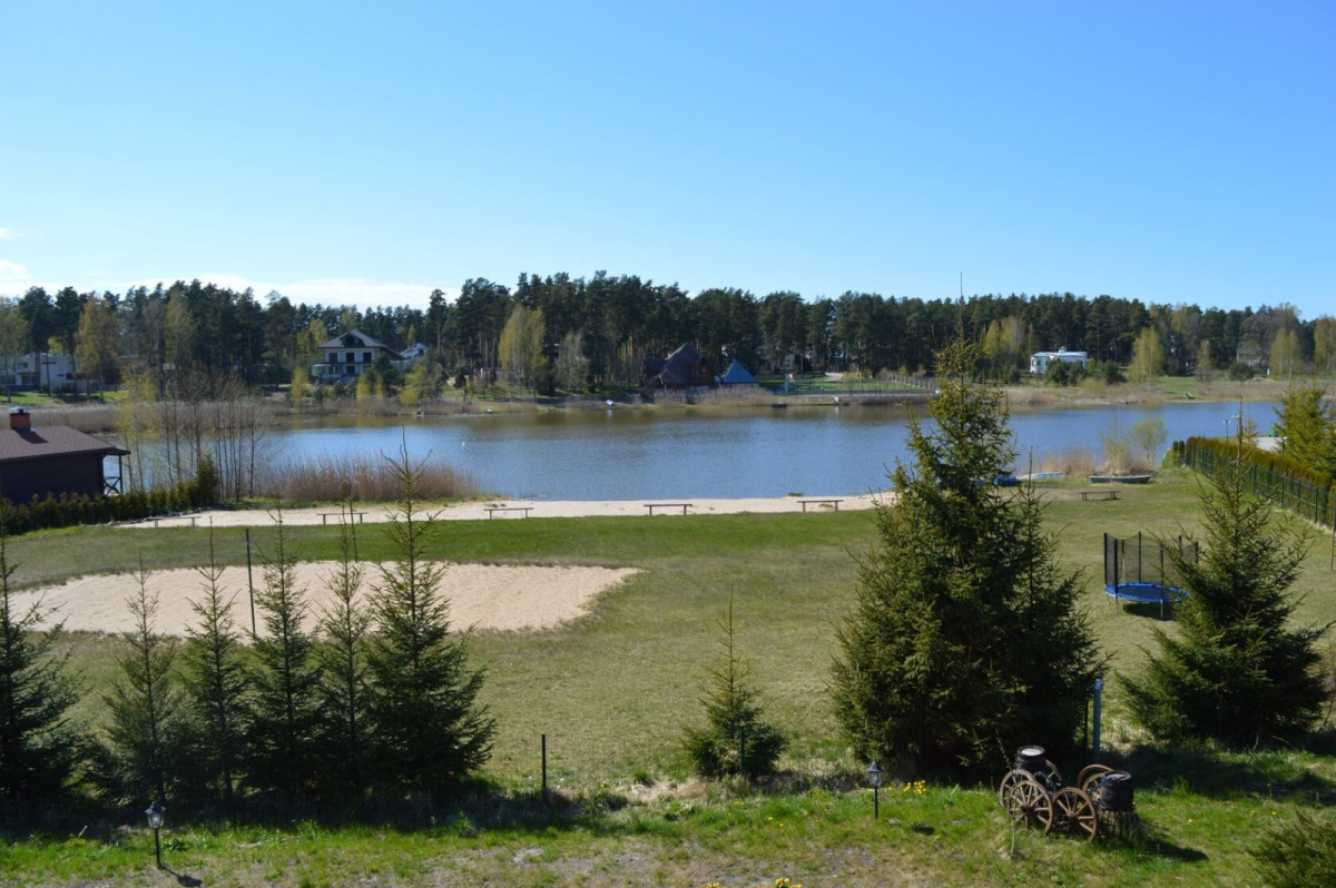 Dochodowa nieruchomość 16 pokojów 1 140 m² w Sunisi, Łotwa