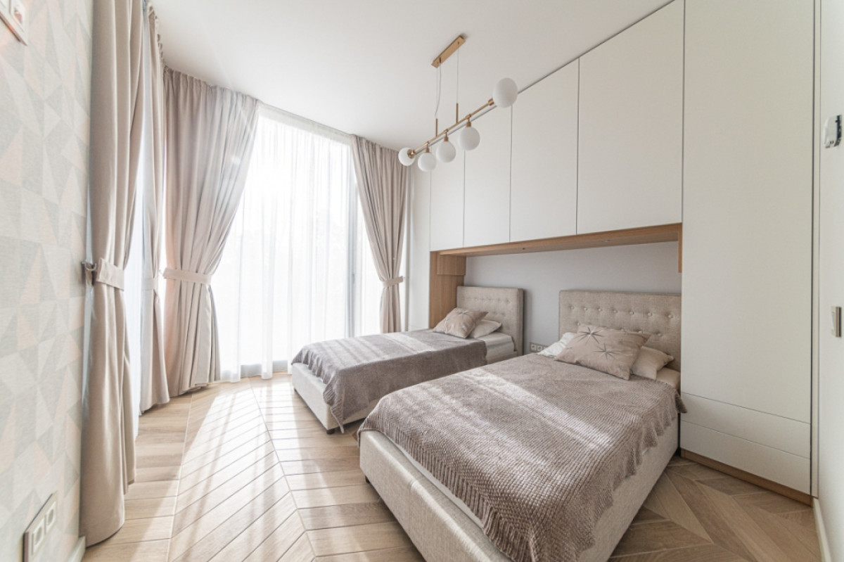 Dom 5 pokojów 220 m² w Jurmała, Łotwa