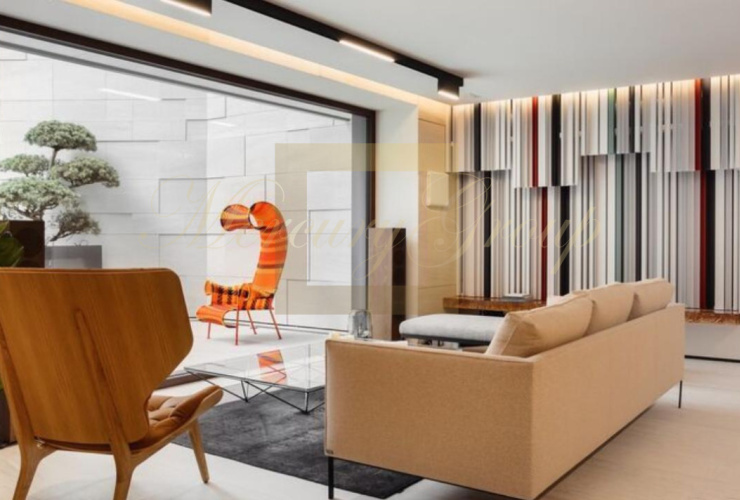 Купить недвижимость,  . Латвия, Рига, Центр