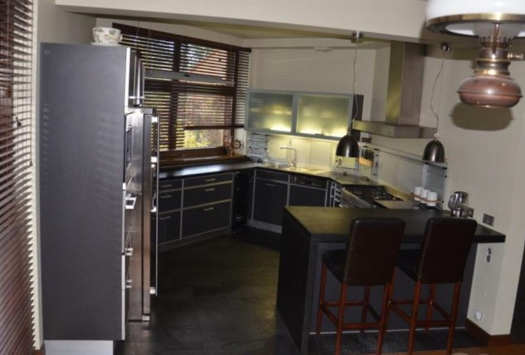 Купить недвижимость,  . Латвия, Юрмала и район, Дзинтари