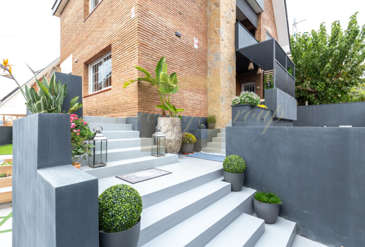 Buy property,  . Spain, Barcelona, San Justo Desvern