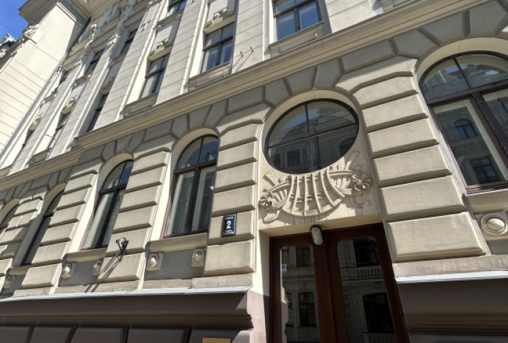 A stunning penthouse apartment with 3 bedrooms in the most prestigious area of Riga’s Quiet Centre for sale