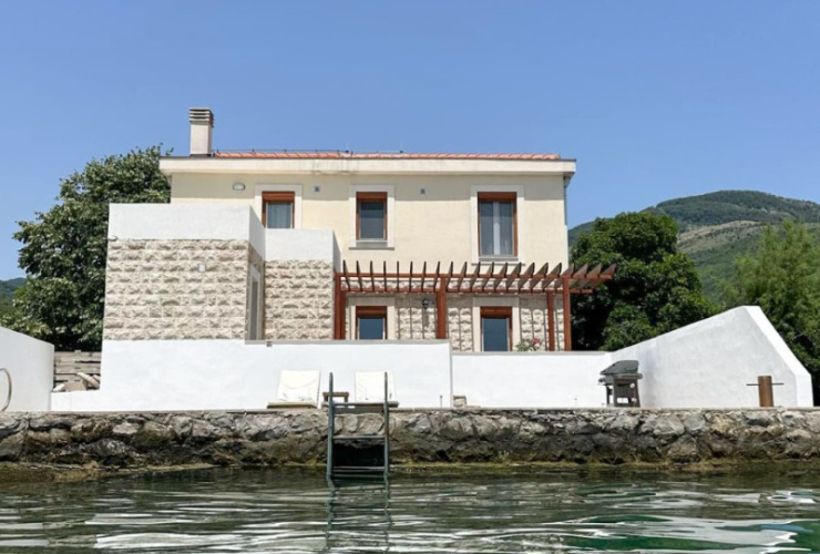 Buy property,  . Montenegro, Herceg Novi and surrounding area, Bijela