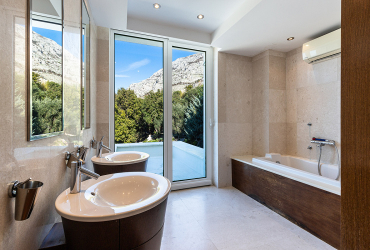 Buy property,  . Montenegro, Budva riviera, Rezevici