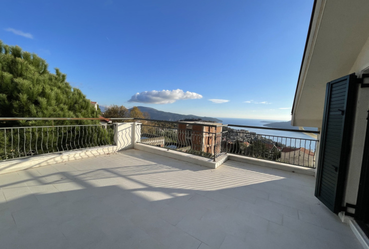 Buy property,  . Montenegro, Herceg Novi and surrounding area, Topla